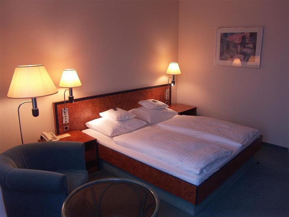 Hotel Arkadia Friedrichsdorf Bilik gambar